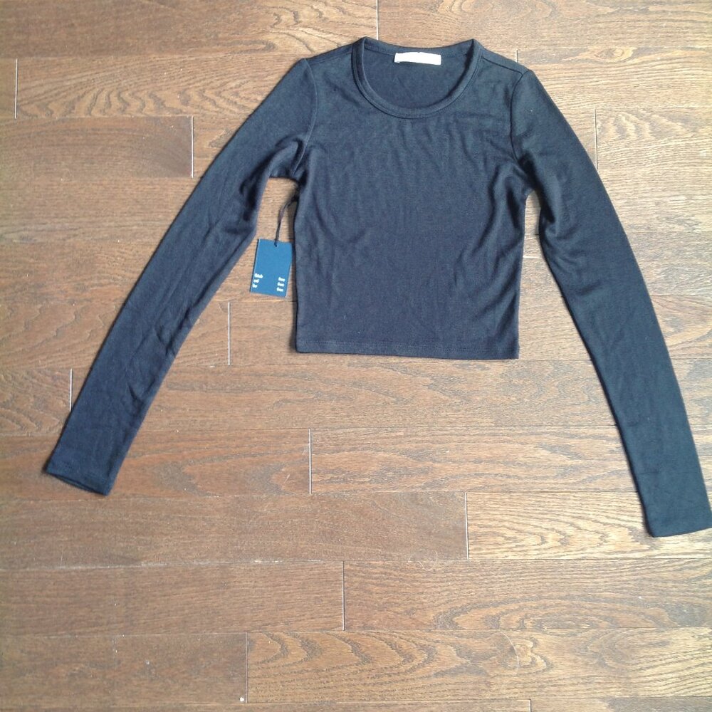 Aritiza Wilfred Free Black Crop Top Size XXS